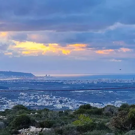מול הים - דירת נופש עם ממ