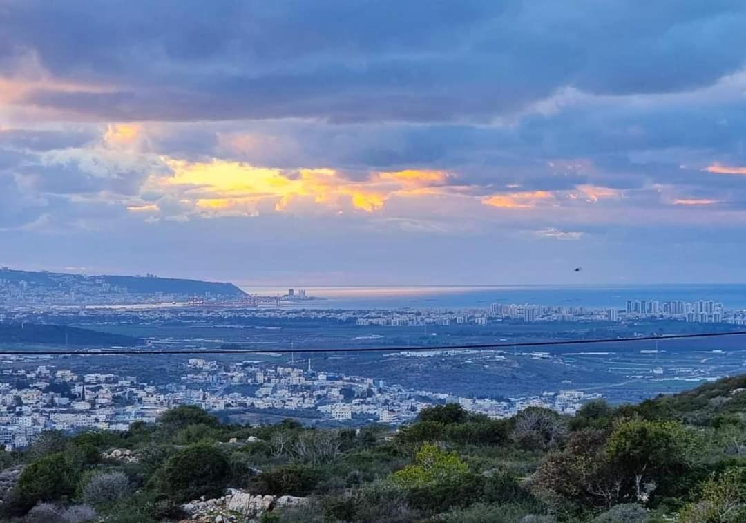 מול הים - דירת נופש עם ממ